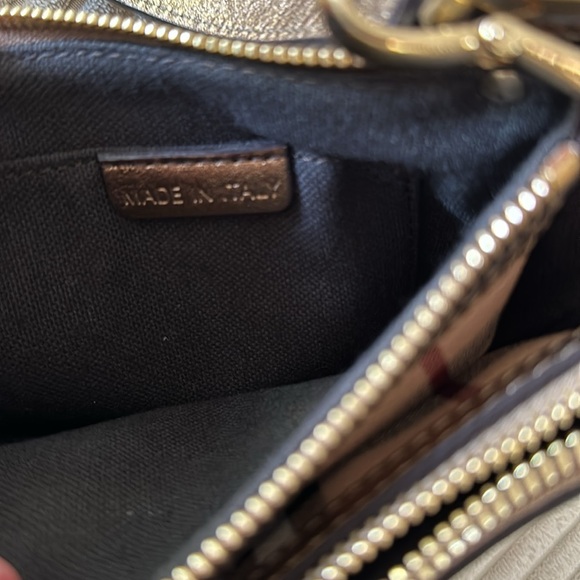 Burberry Lollard Shoulder/Clutch Bag - Picture 7 of 14